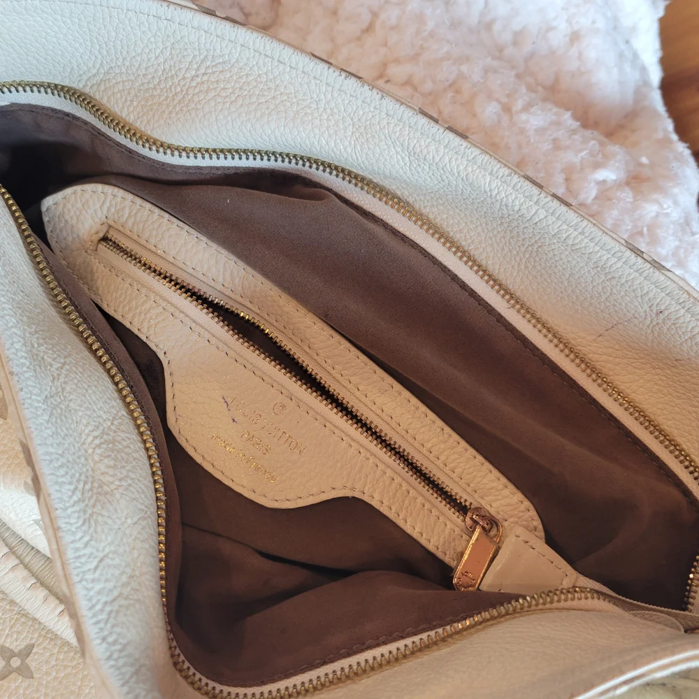 Louis Vuitton Cream Monogram Women's Bag - Picture 5 of 7